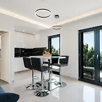 Ferienvilla 'villa Aea Del Mare By Interhome * تروغير