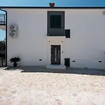 Ferienvilla 'villa Aea Del Mare By Interhome بيت للعطل