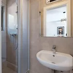Ferienvilla 'villa Aea Del Mare By Interhome بيت للعطل تروغير