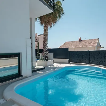Ferienvilla 'villa Aea Del Mare By Interhome *