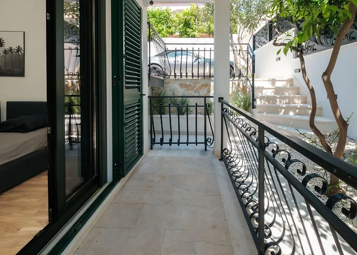 Ferienvilla 'villa Aea Del Mare By Interhome Tatil Evi