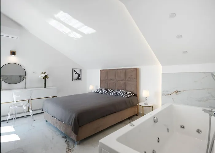 Ferienvilla 'villa Aea Del Mare By Interhome Trogir
