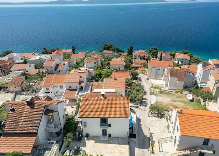 Ferienvilla 'villa Aea Del Mare By Interhome Trogir