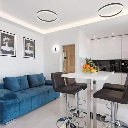Ferienvilla 'villa Aea Del Mare By Interhome * Trogir