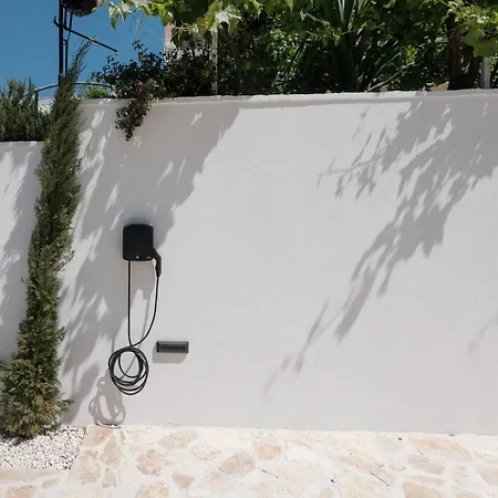 Nyaraló Ferienvilla 'villa Aea Del Mare By Interhome Trogir