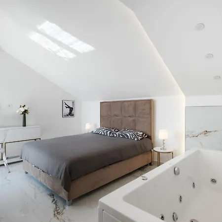 Ferienvilla 'villa Aea Del Mare By Interhome Trogir